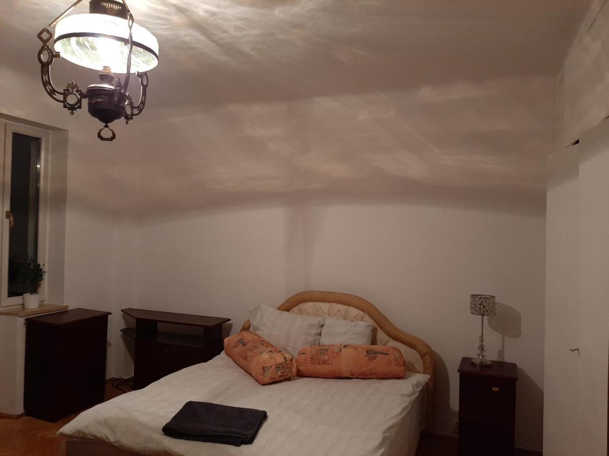 Rooms In Centrum Varşova Dış mekan fotoğraf