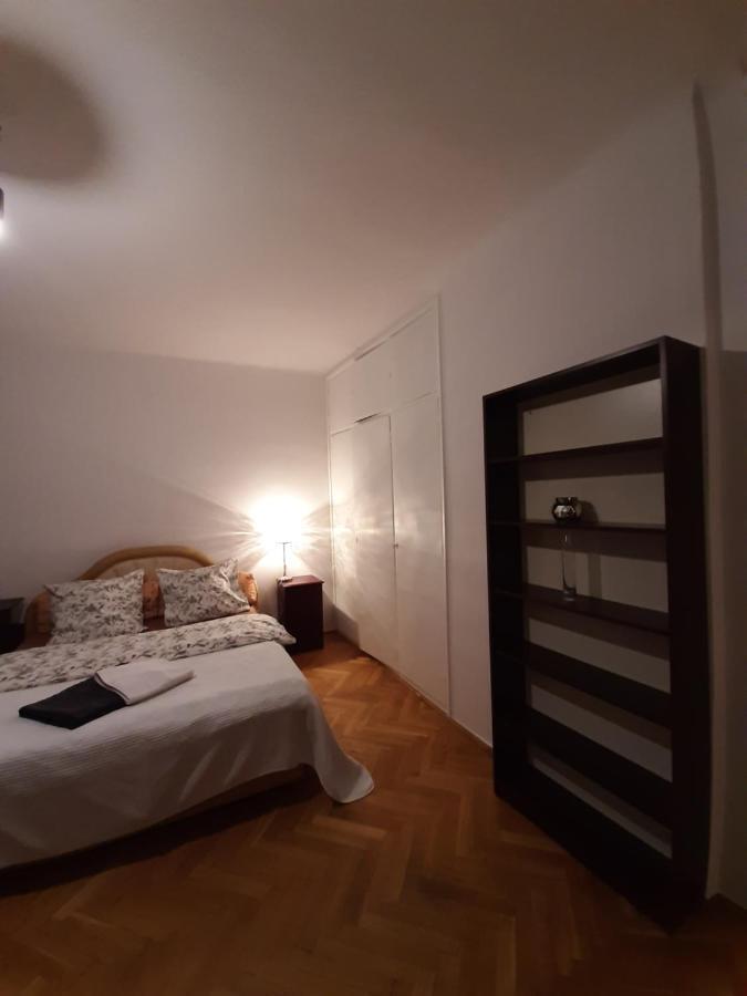 Rooms In Centrum Varşova Dış mekan fotoğraf
